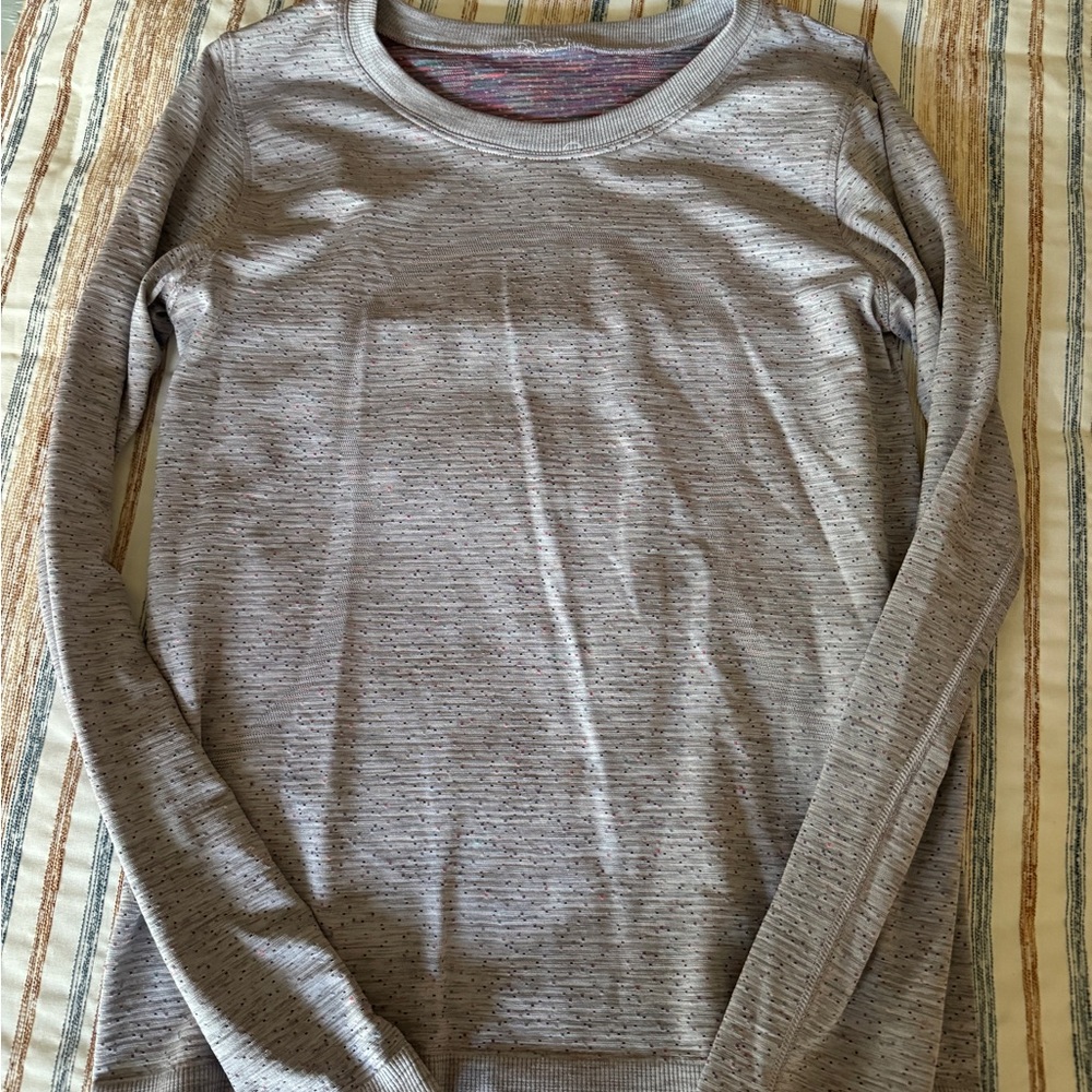Lululemon Swiftly Tech long sleeve shirt